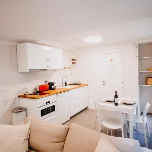 https://super-central-close-to-best-location.brusselshotelsbook.com