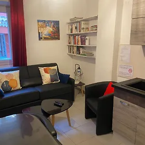 https://lannexe-dalzen-appartement-1-chambre-4-couchages.fr-provencehotel.com