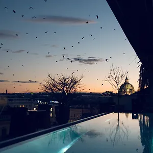 Grand Ferdinand - Your In The Center Ξενοδοχείο