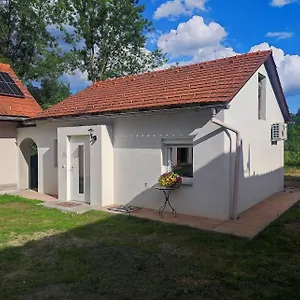 Dom wakacyjny Haus Yuphin 