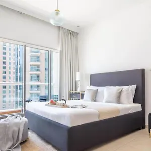 Apartment Burj Al Nujoom Downtown, Mall & Burj Khalifa 