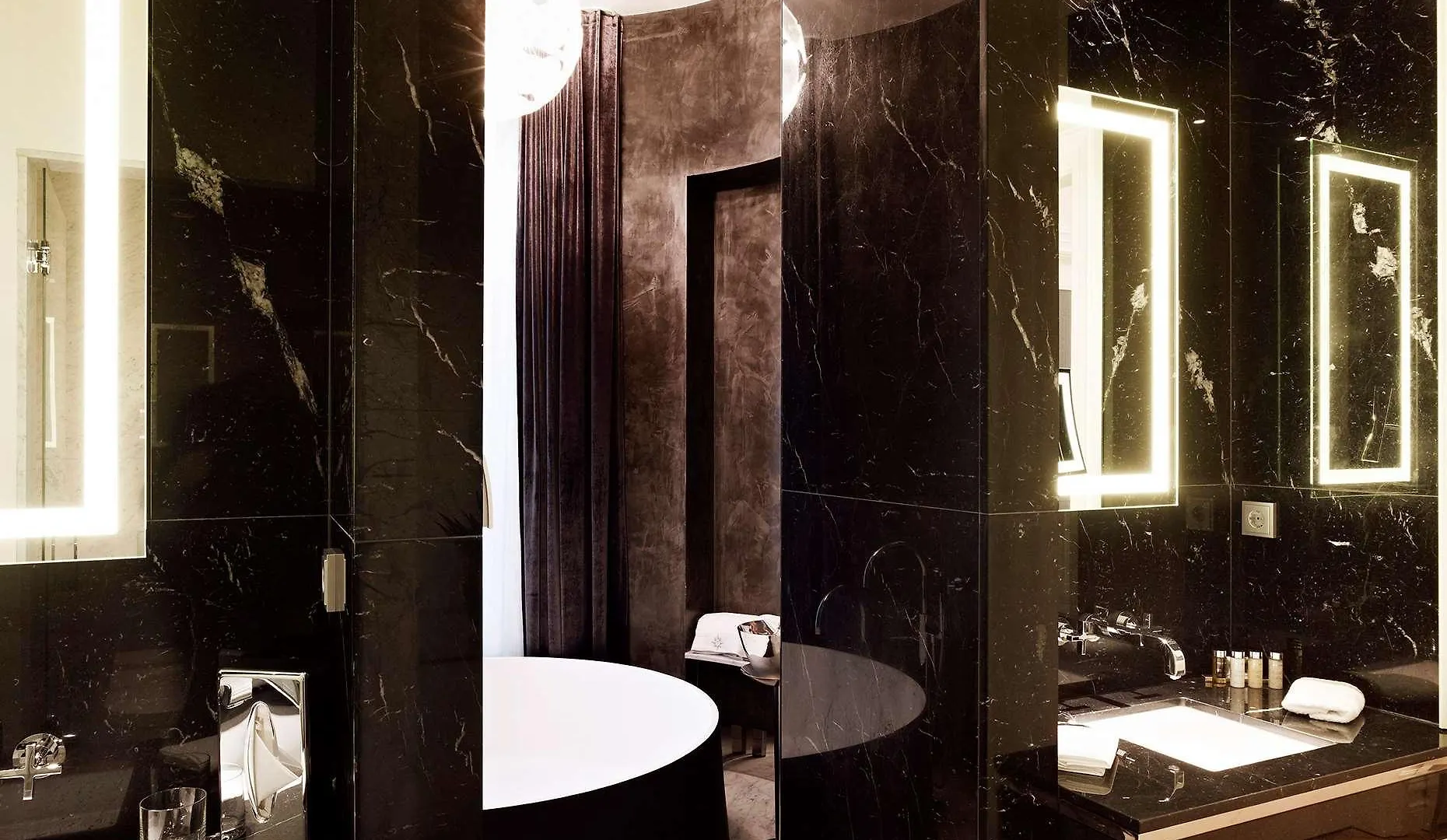 Hotel Sans Souci Wien 5*, Vídeň